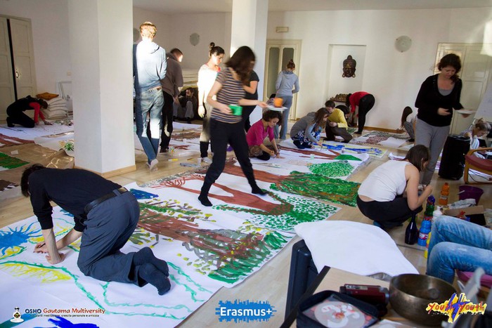 Mladi Celjani na mladinskem usposabljanju v italijanskem Luinu